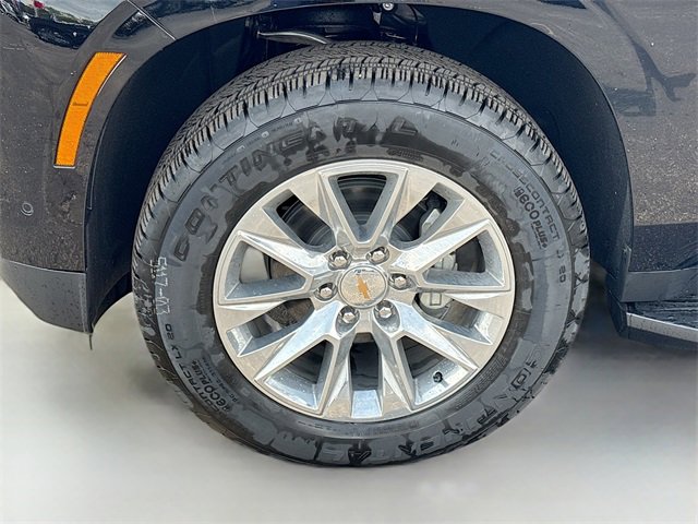 New 2025 Chevrolet Suburban Premier w/ Sun And Tow Package image 45