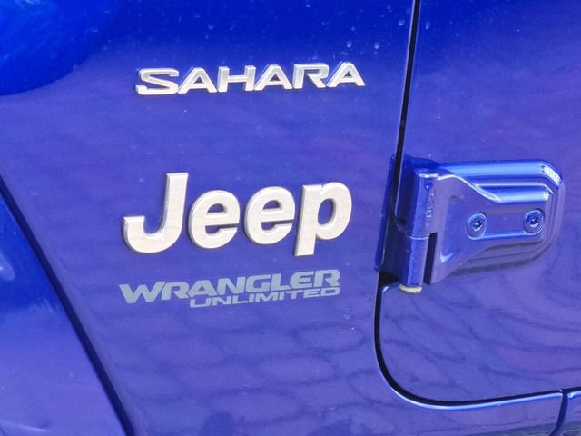 Used 2019 Jeep Wrangler Unlimited Sahara AWD/4WD image 11