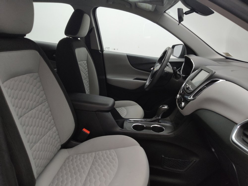Used 2018 Chevrolet Equinox LS image 21