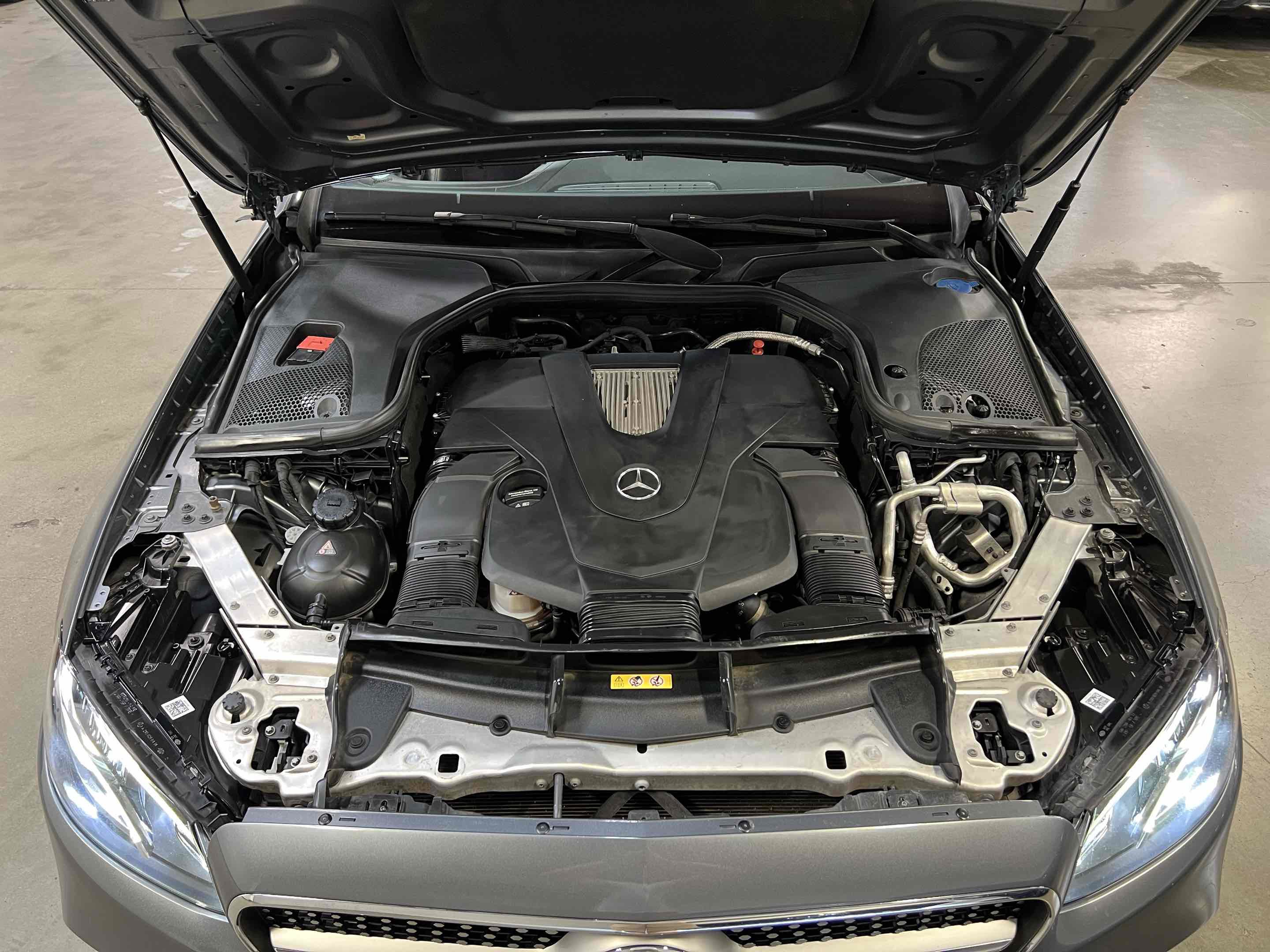 Used 2018 Mercedes-Benz E 400 Cabriolet image 25