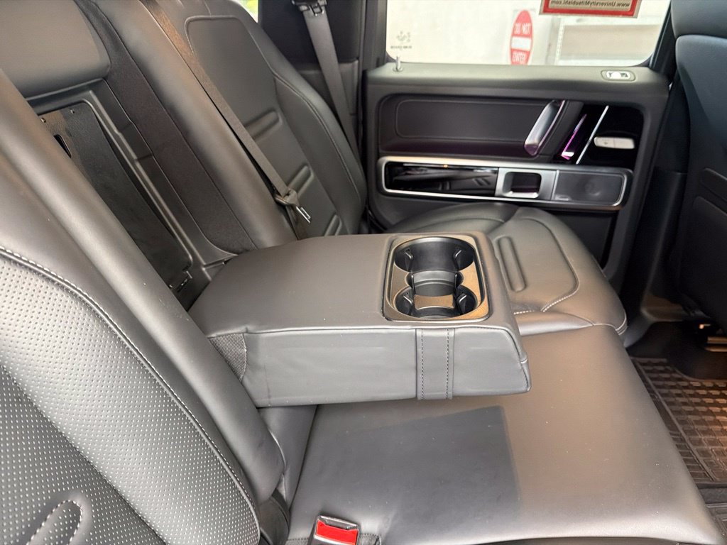 Used 2025 Mercedes-Benz G 550 image 34