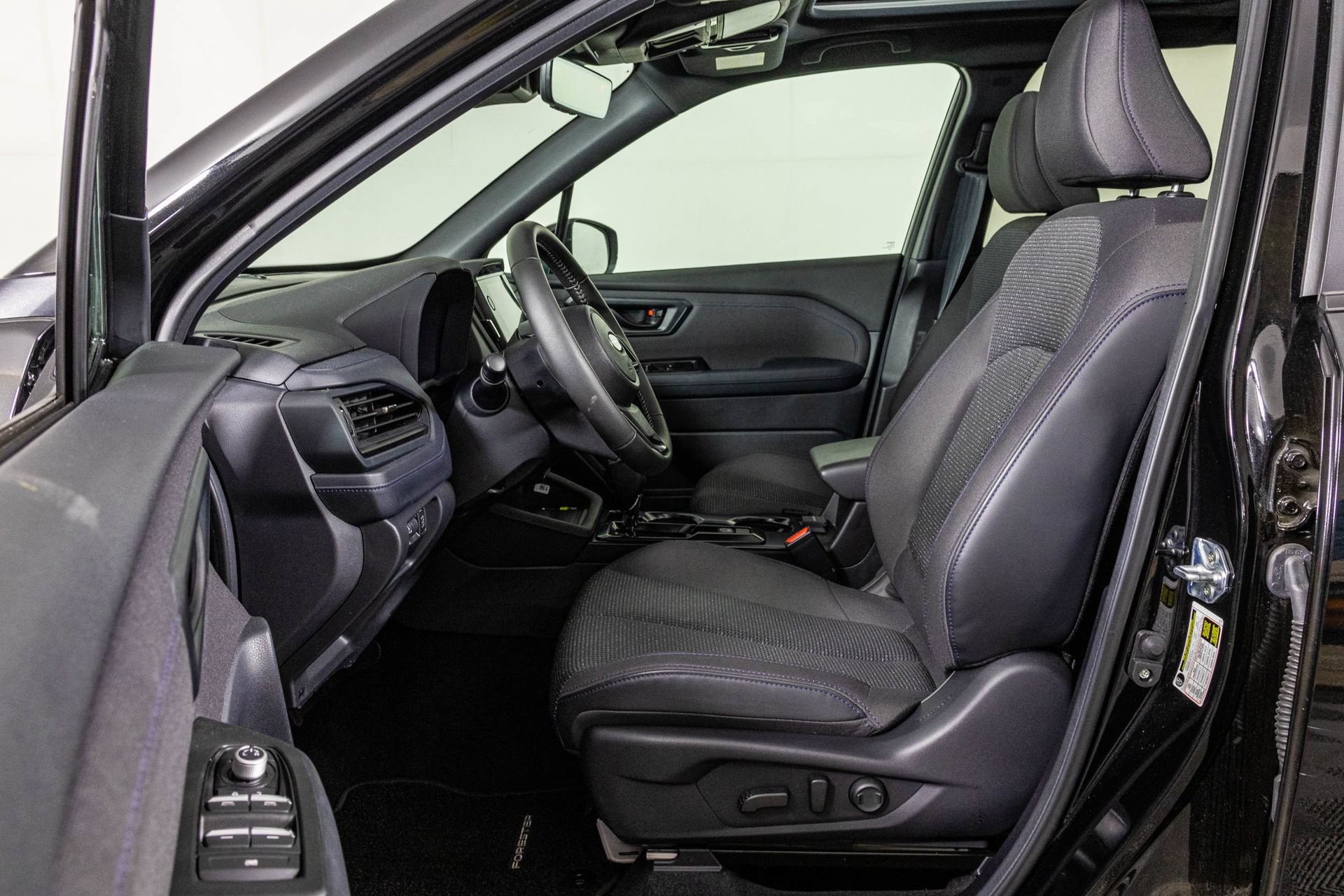 Used 2026 Subaru Forester Premium AWD/4WD image 23