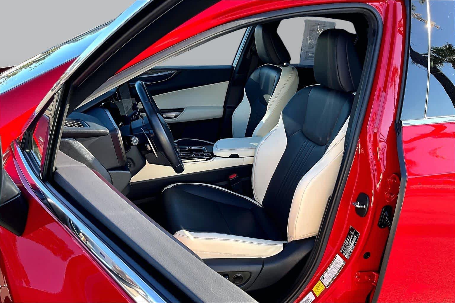 Certified 2024 Lexus NX 350h AWD image 7