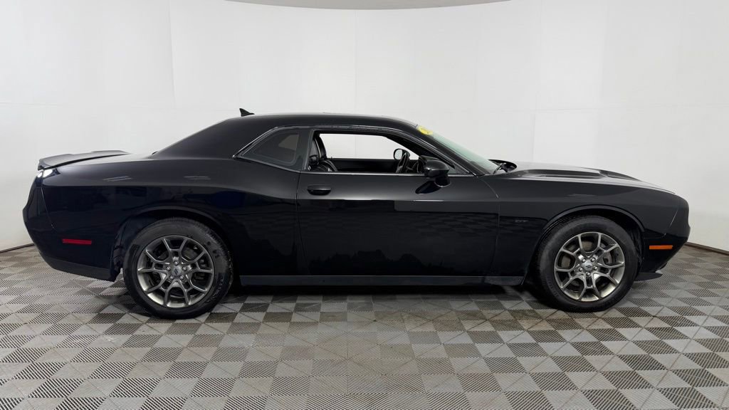 Used 2017 Dodge Challenger GT w/ Driver Convenience Group AWD/4WD image 10