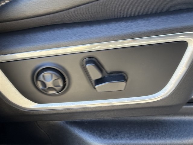 Used 2019 RAM 1500 Laramie AWD/4WD image 52