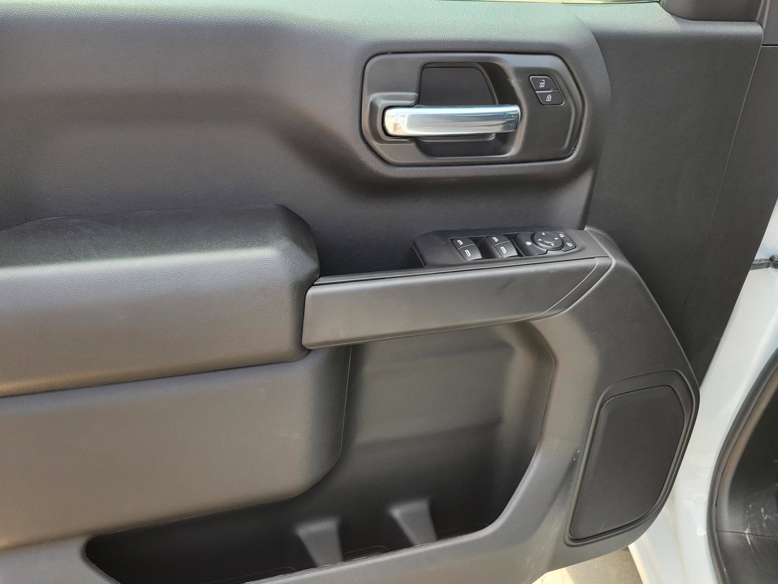 New 2026 Chevrolet Silverado 1500 Custom RWD image 13