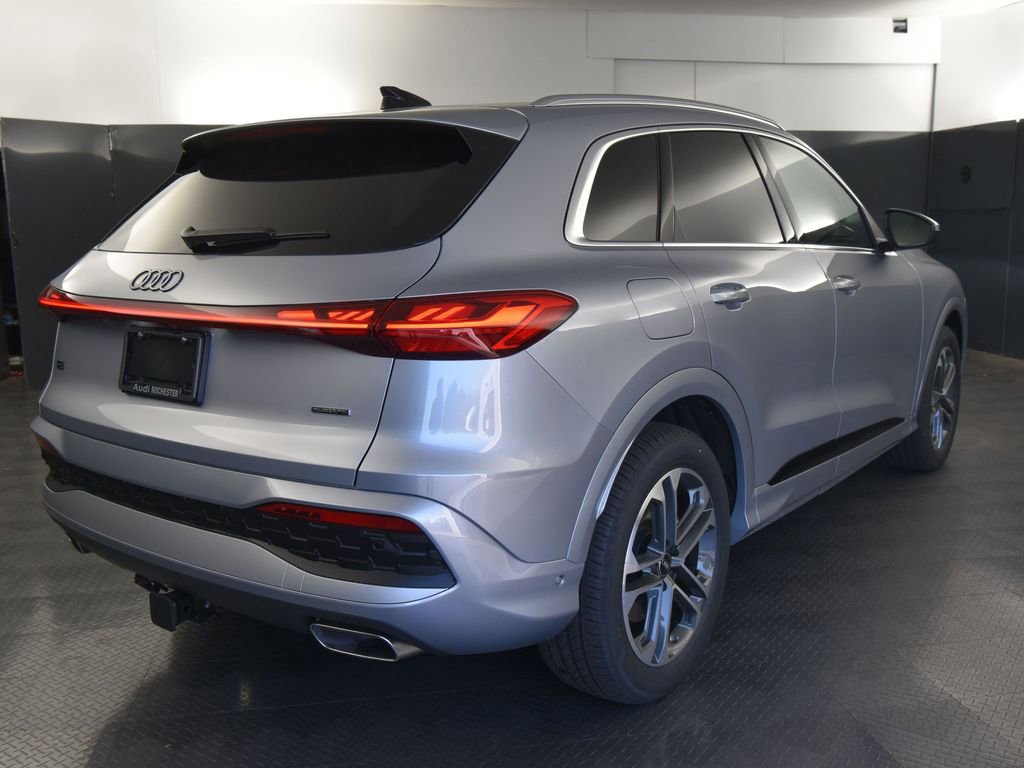 New 2025 Audi Q5 Prestige image 37