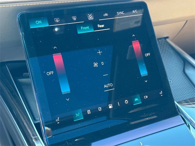 New 2026 Cadillac Escalade Luxury w/ LPO, Radiant Package image 26