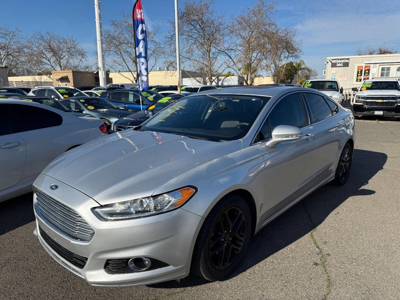 Used 2016 Ford Fusion SE w/ Equipment Group 202A image 8