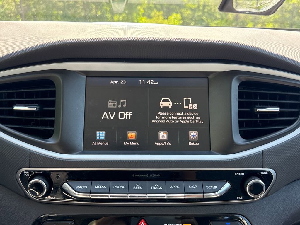 Used 2018 Hyundai Ioniq Plug-In Hybrid FWD image 24