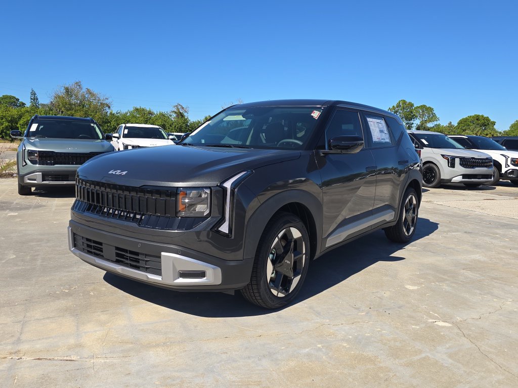 New 2027 Kia Seltos EX FWD image 4