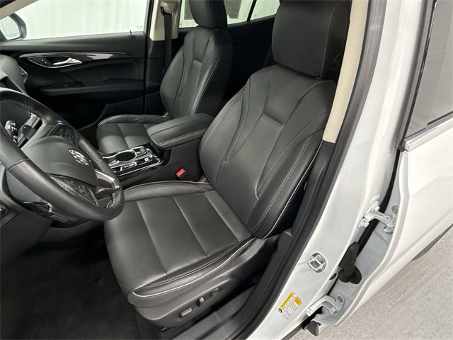 Used 2021 Buick Envision Essence image 11