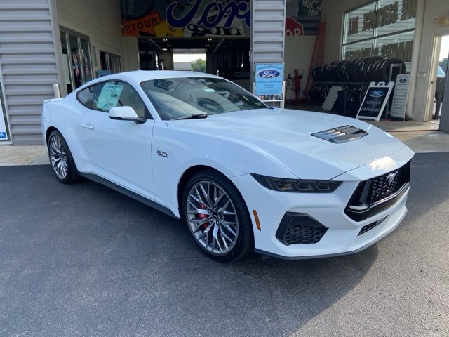 New 2025 Ford Mustang GT image 4