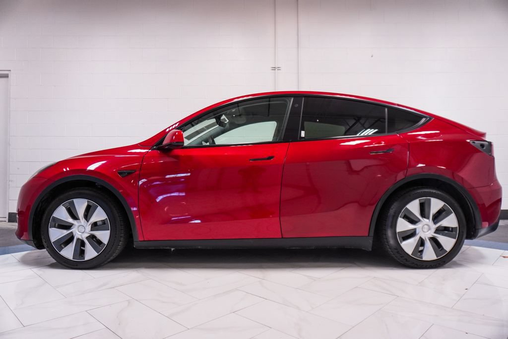 Used 2022 Tesla Model Y Long Range AWD/4WD image 27