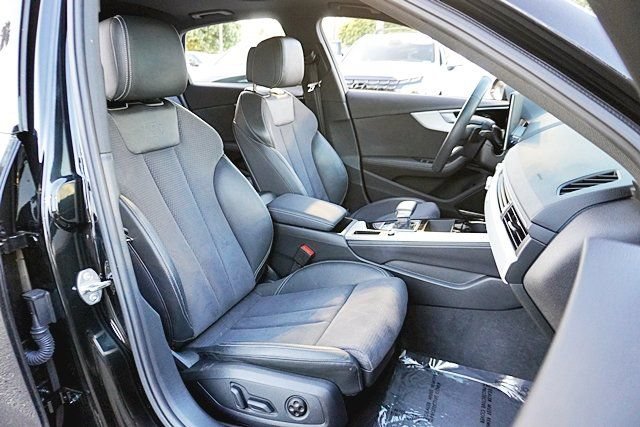 Used 2023 Audi A4 2.0T Premium Plus w/ Premium Plus Package AWD/4WD image 18