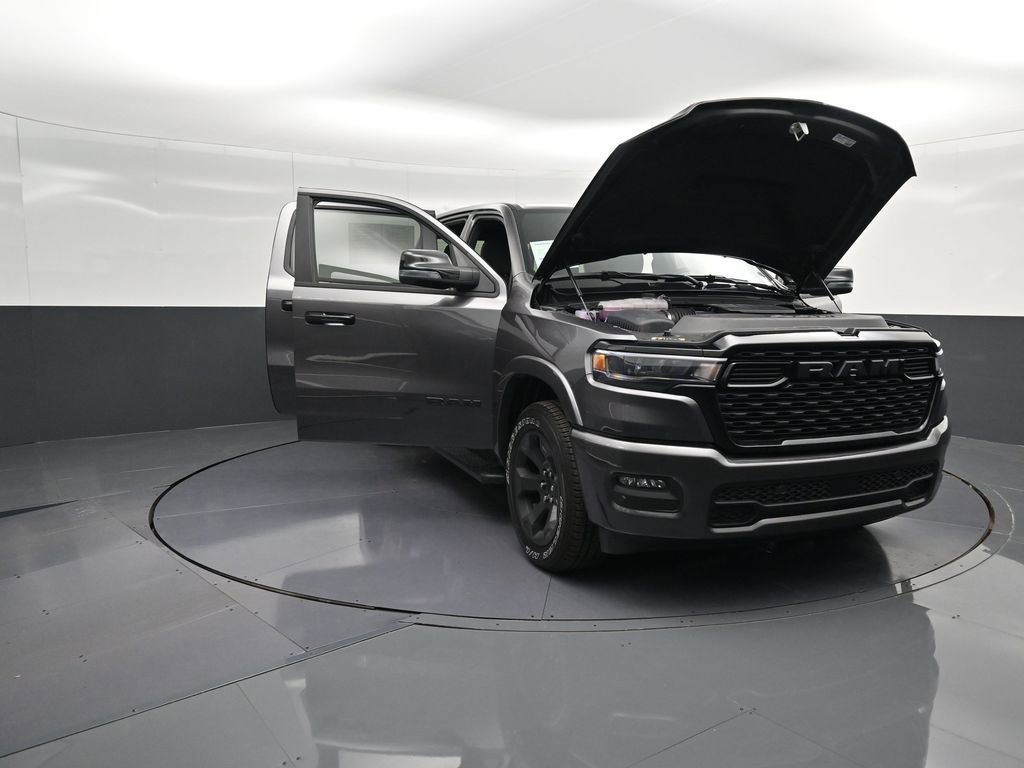 Used 2025 RAM 1500 Big Horn RWD image 33