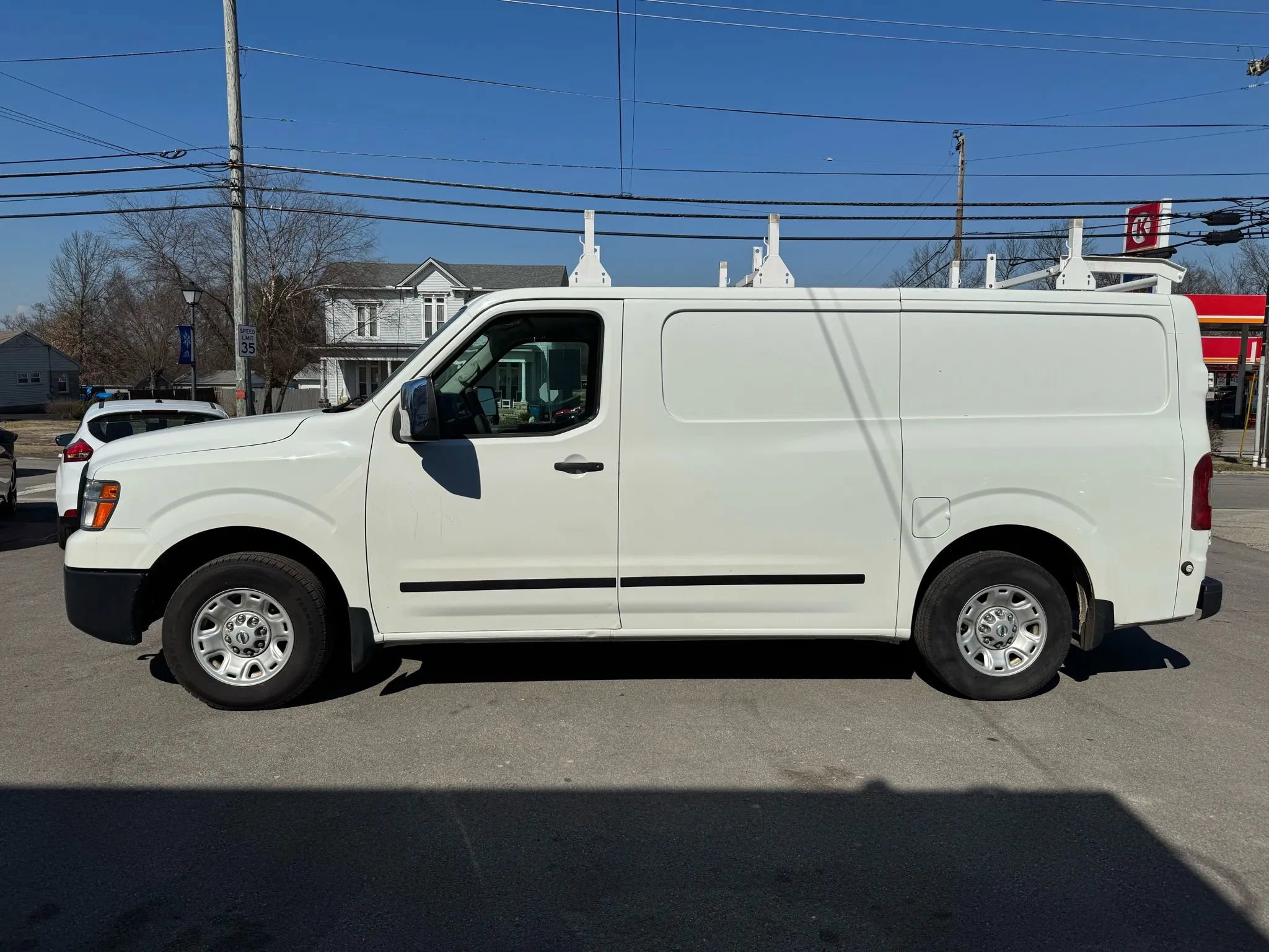 Used 2020 Nissan NV 2500 SV w/ Navigation Package image 8