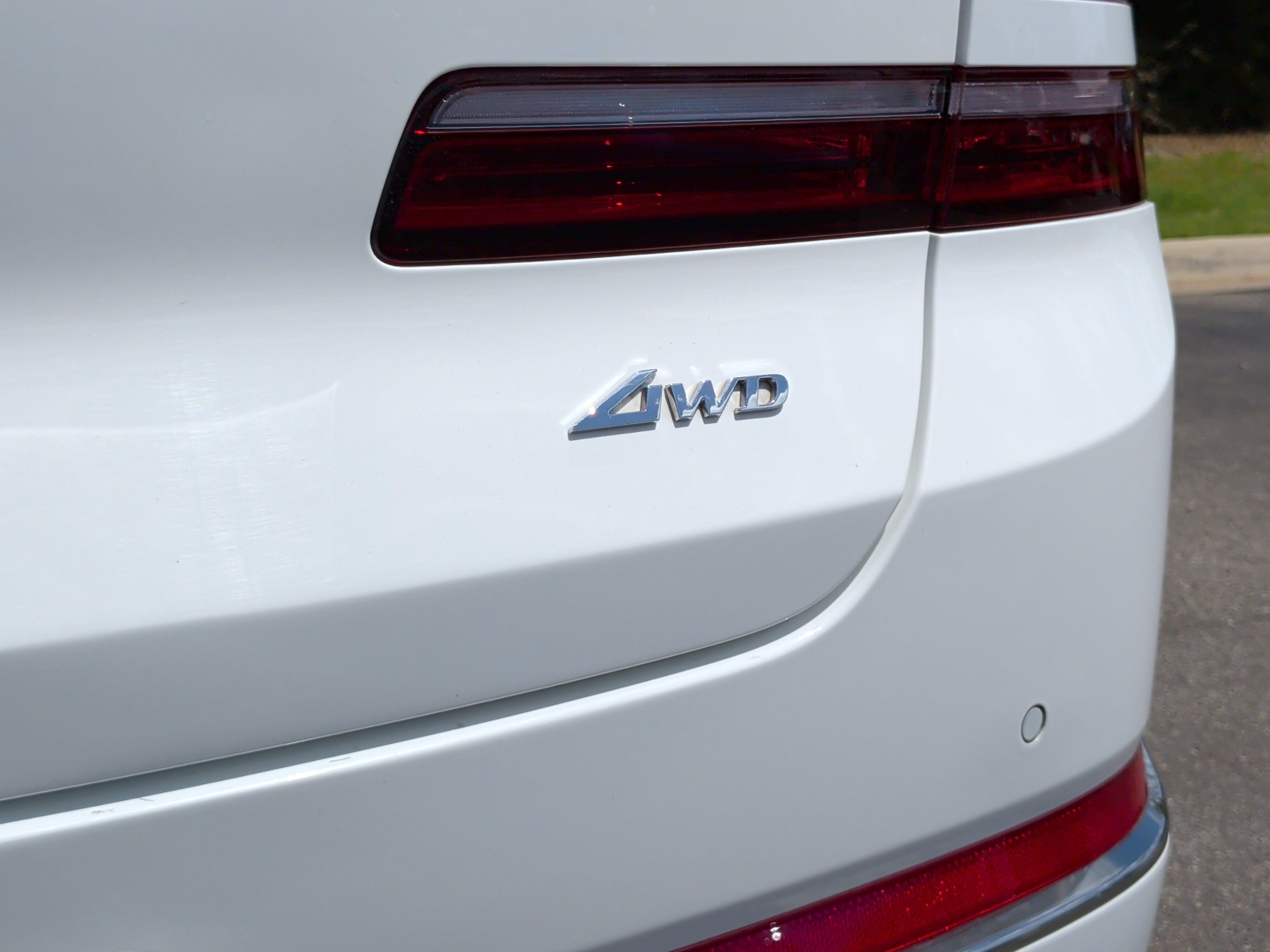 Used 2024 Genesis GV80 2.5T w/ Prestige Package AWD/4WD image 11
