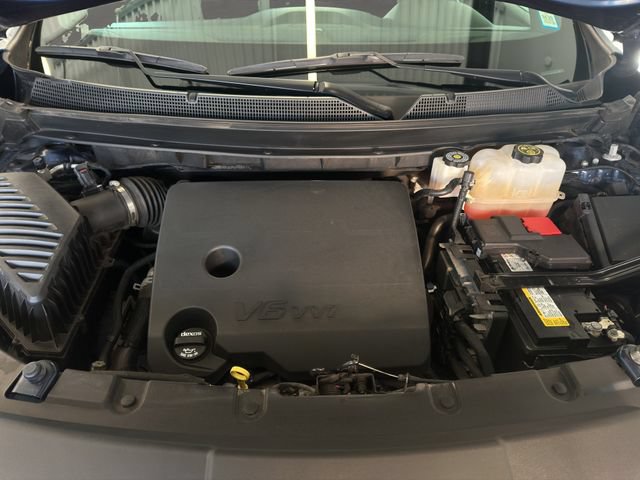 Used 2023 Chevrolet Traverse LT AWD/4WD image 22