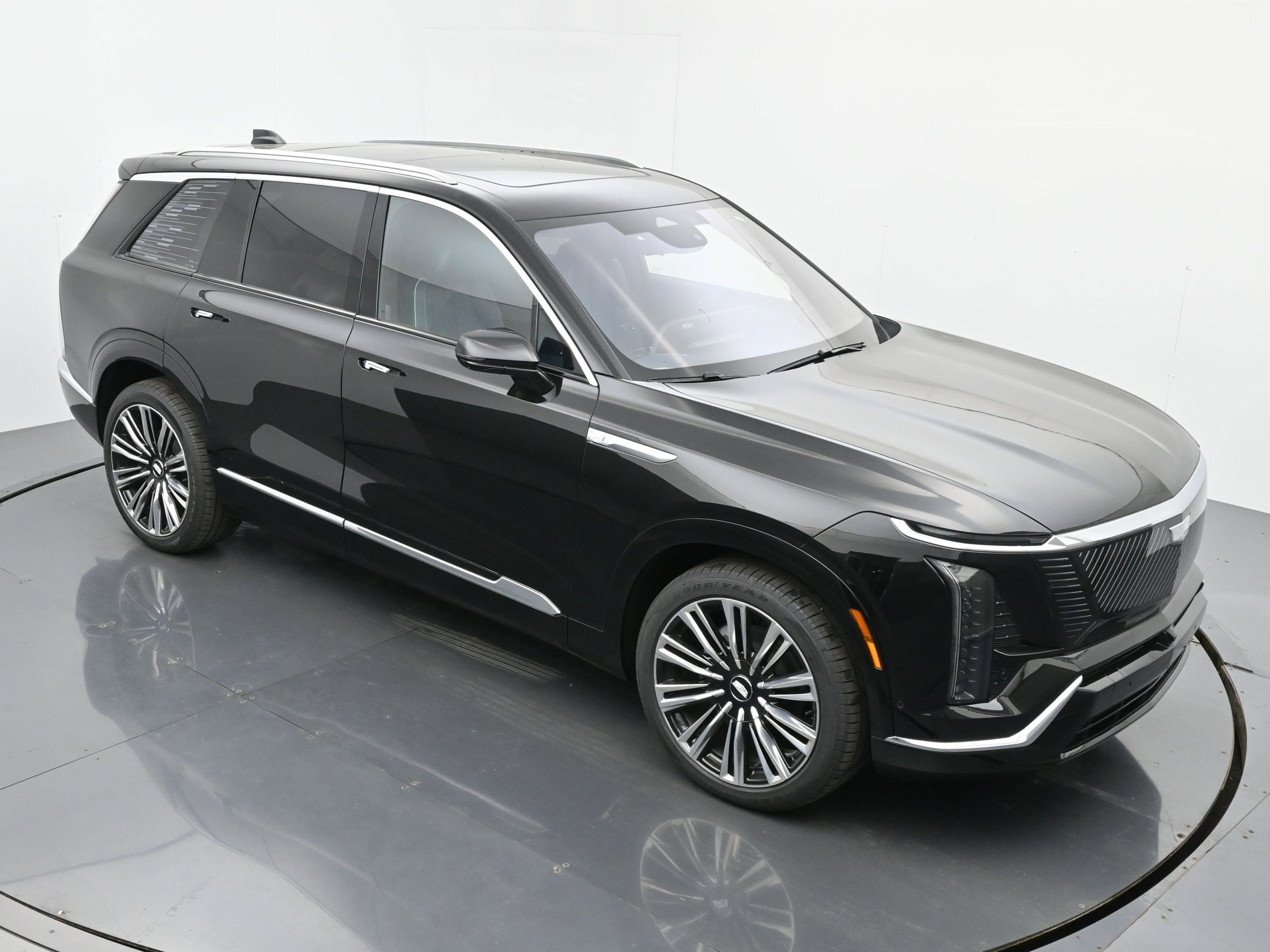 New 2026 Cadillac Vistiq Premium Luxury w/ LPO, Floor Liner Package image 29