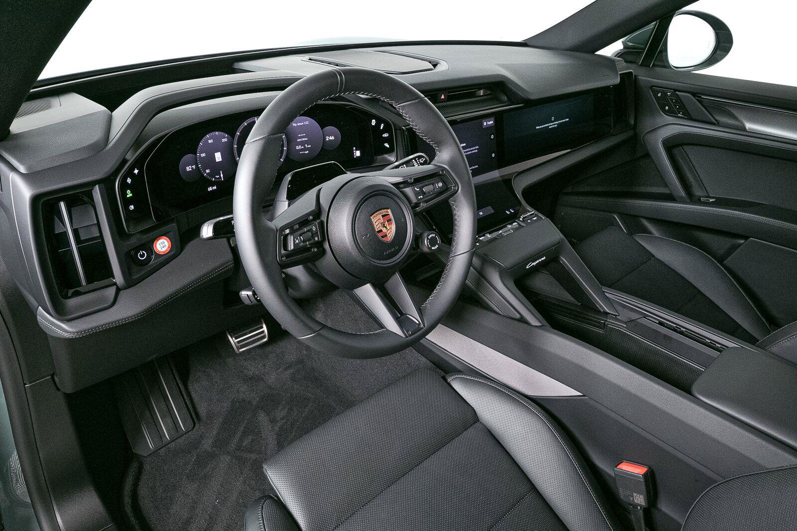 New 2026 Porsche Cayenne Electric AWD/4WD image 4