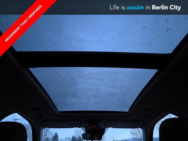 New 2026 Kia Sorento S w/ S Panoramic Sunroof Package image 23