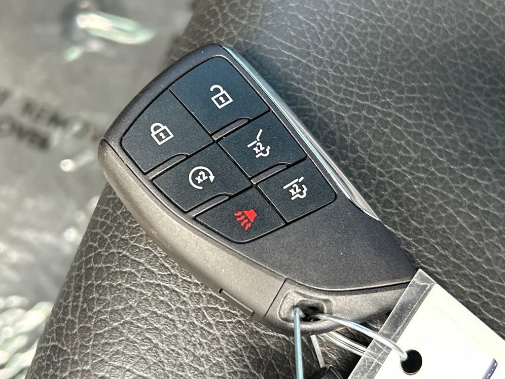 Used 2022 GMC Yukon Denali image 38