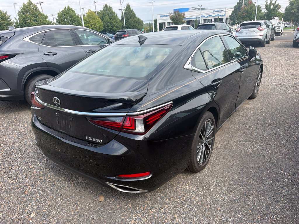 Used 2025 Lexus ES 350 w/ Premium Package FWD image 6