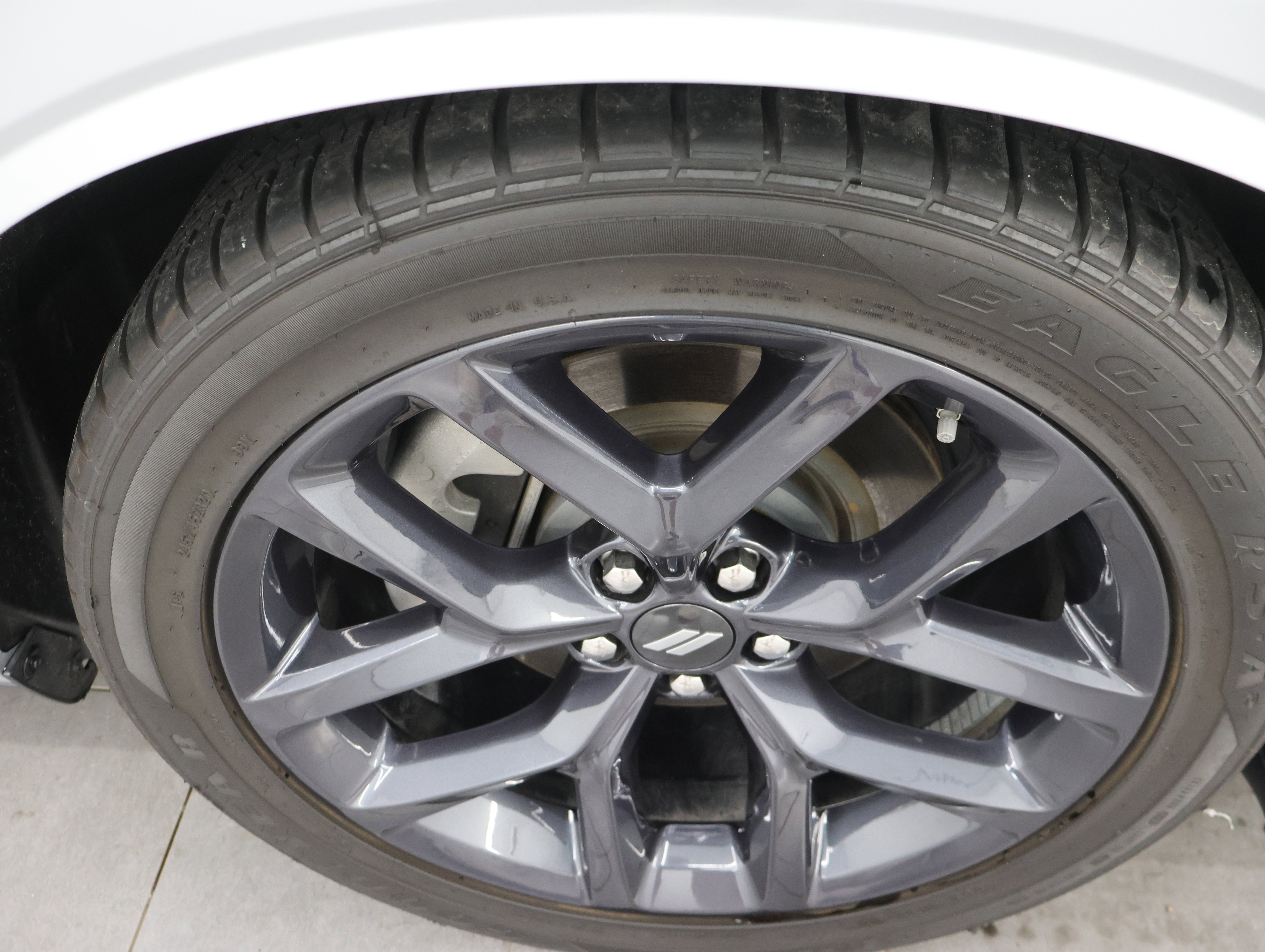 Used 2023 Dodge Challenger R/T w/ Blacktop Package RWD image 3