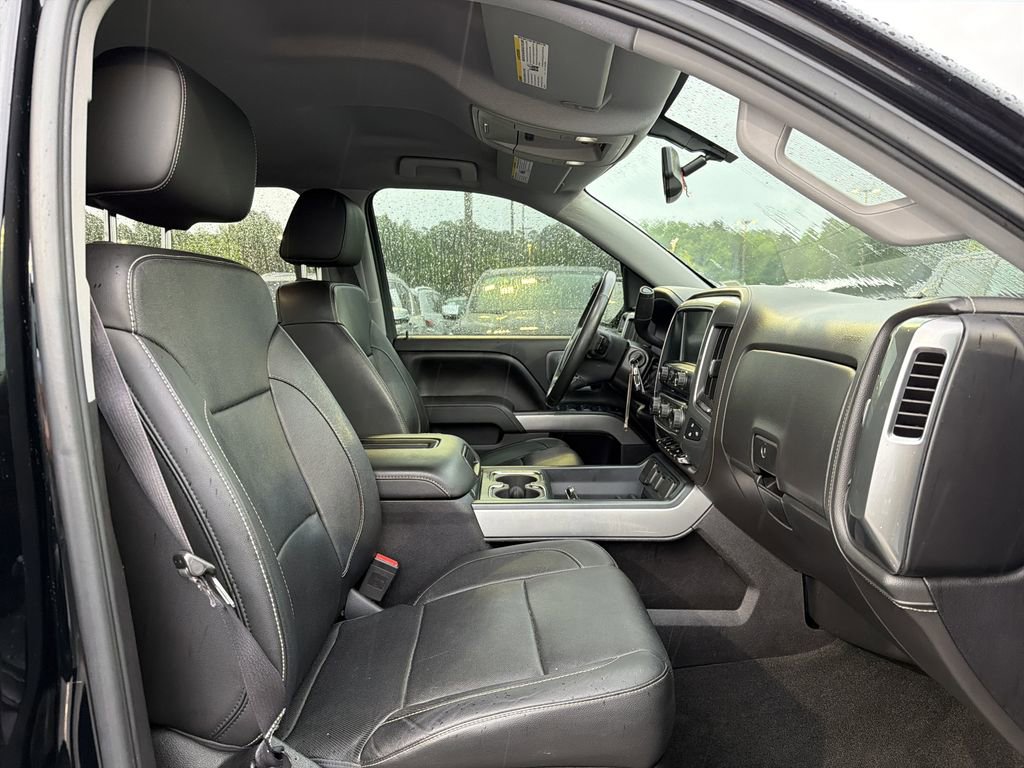 Used 2016 Chevrolet Silverado 1500 LTZ Z71 w/ LTZ Plus Package AWD/4WD image 17