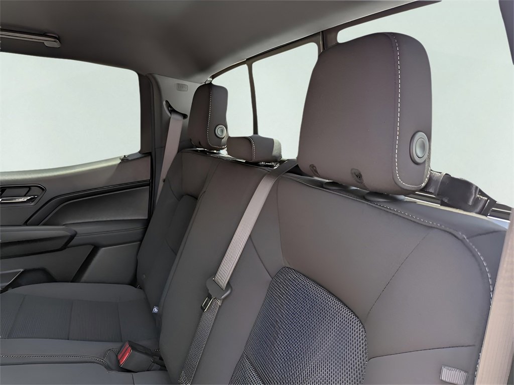 New 2026 GMC Canyon Elevation w/ Convenience Package image 32