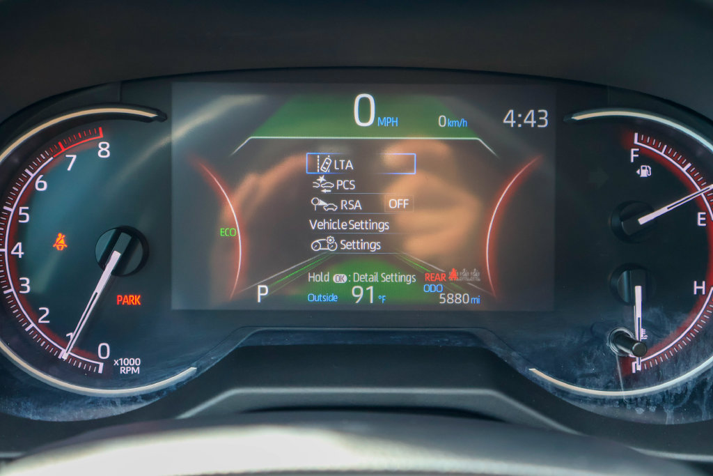 Used 2025 Toyota RAV4 LE FWD image 13