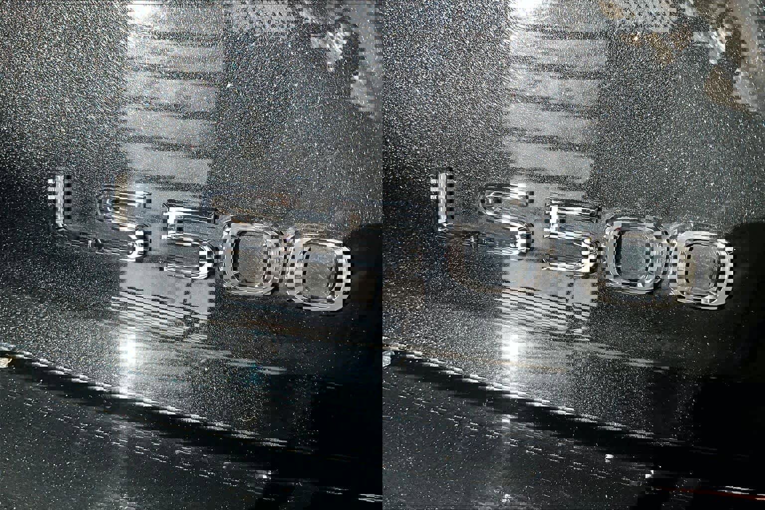 Used 2022 Lexus LS 500 F Sport w/ Accessory Package (Z2) image 10