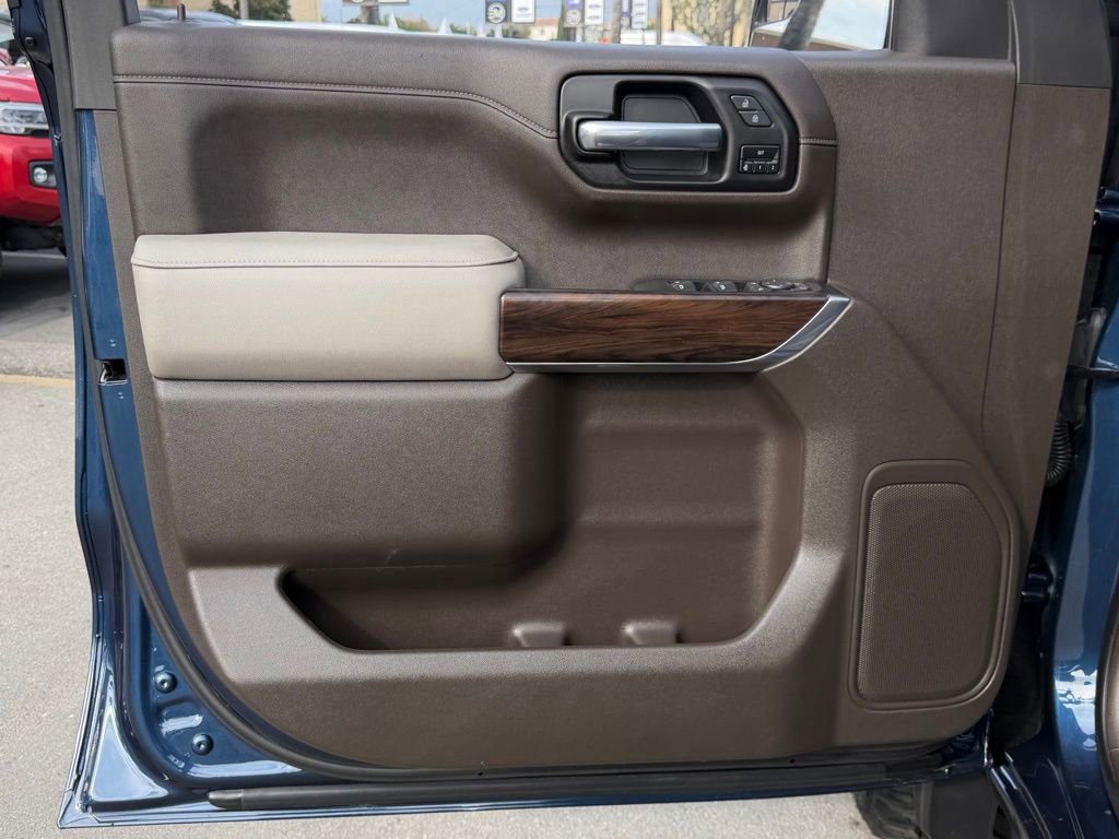 Used 2021 GMC Sierra 1500 SLT image 13