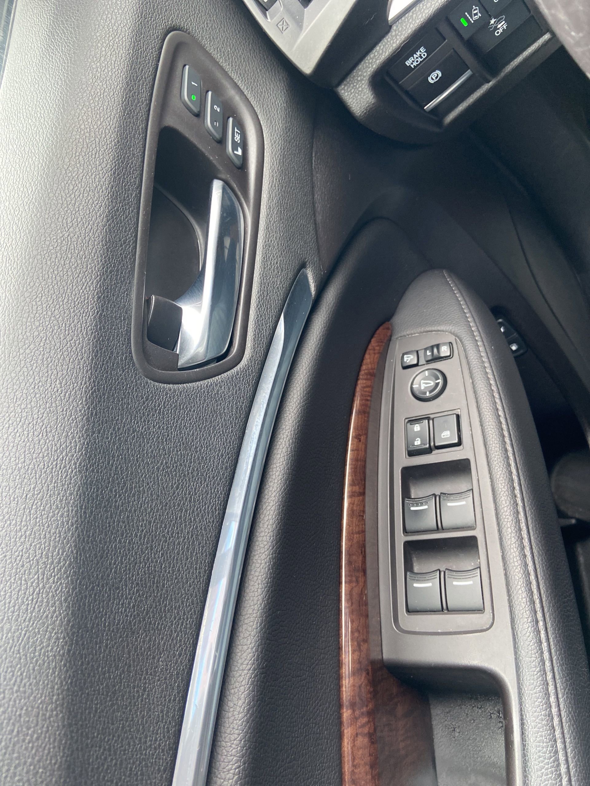 Used 2018 Acura MDX w/ Technology & Entertainment image 20