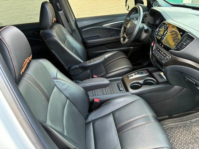 Used 2023 Honda Passport TrailSport image 21