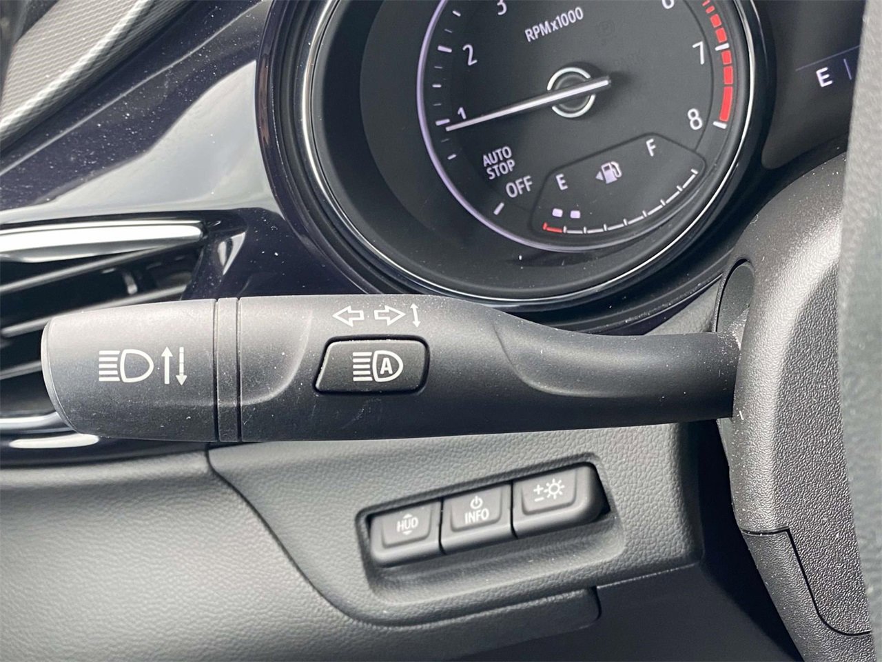 Used 2022 Buick Encore GX Essence w/ Advanced Technology Package image 21