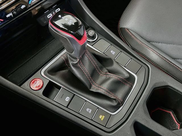 Used 2025 Volkswagen Jetta GLI Autobahn FWD image 18