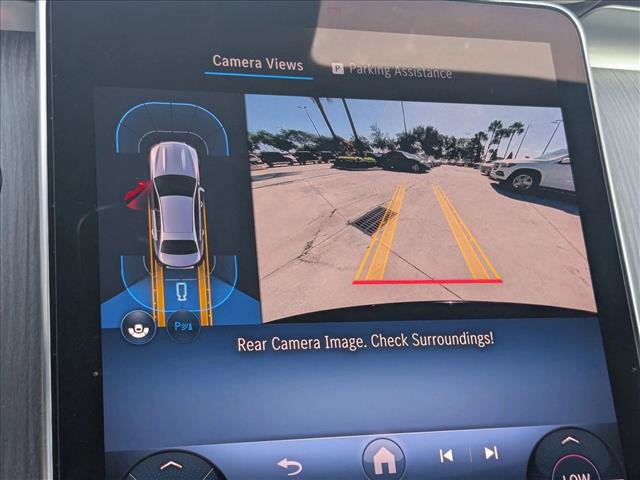 Used 2025 Mercedes-Benz C 300 Sedan image 12