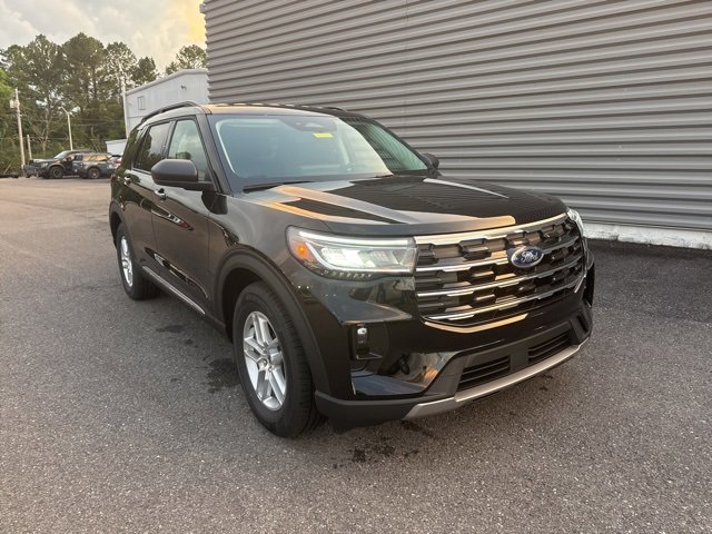 New 2025 Ford Explorer Active