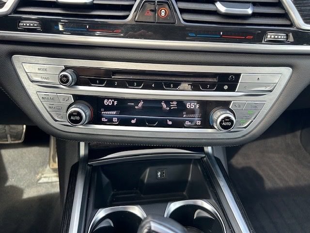 Used 2019 BMW 740i xDrive w/ M Sport Package AWD/4WD image 29