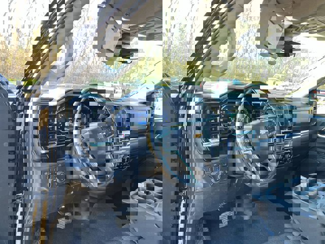 Used 2023 Chevrolet Silverado 1500 LT image 10