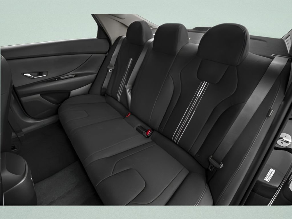 New 2026 Hyundai Elantra SEL Sport image 13