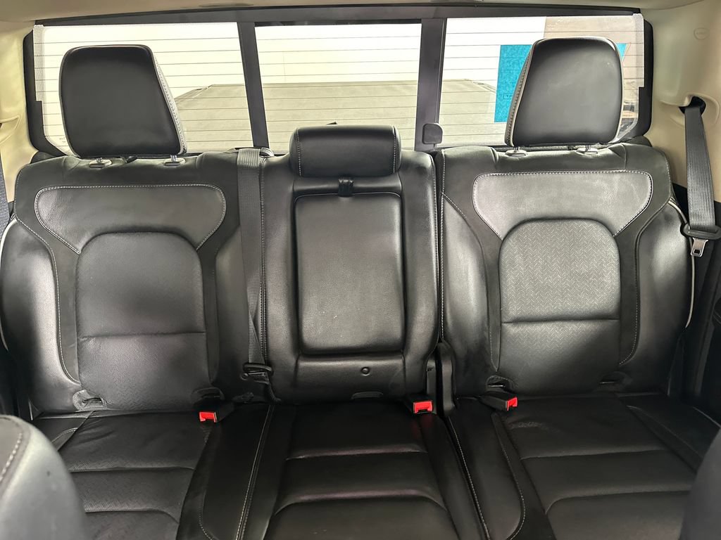 Used 2020 RAM 1500 Laramie AWD/4WD image 26