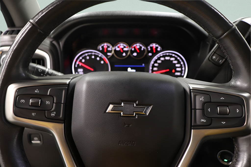 Used 2019 Chevrolet Silverado 1500 LT Trail Boss AWD/4WD image 13