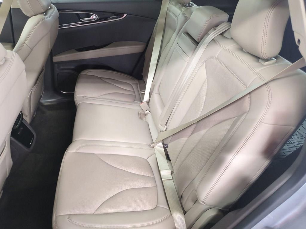 Certified 2022 Lincoln Nautilus Reserve image 27