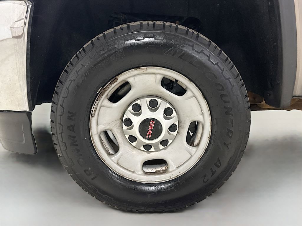 Used 2017 GMC Sierra 2500 4x4 Regular Cab w/ Sierra Convenience Package image 32