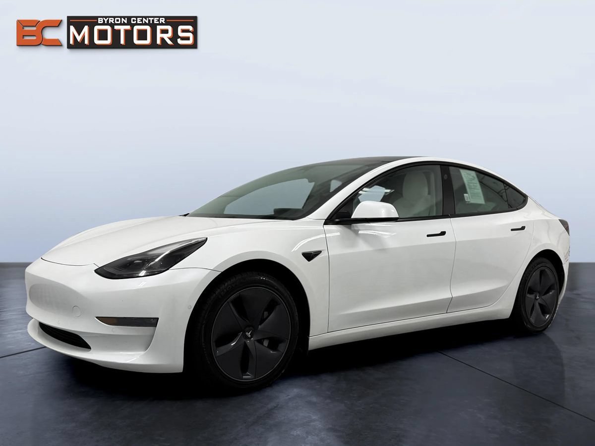 Used 2022 Tesla Model 3 Long Range AWD/4WD image 2