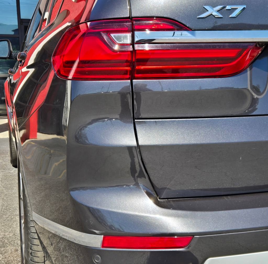 Used 2021 BMW X7 xDrive40i w/ Premium Package image 10