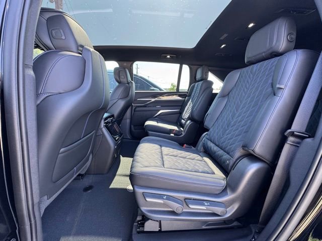 New 2026 Cadillac Escalade IQ Luxury 1 image 31